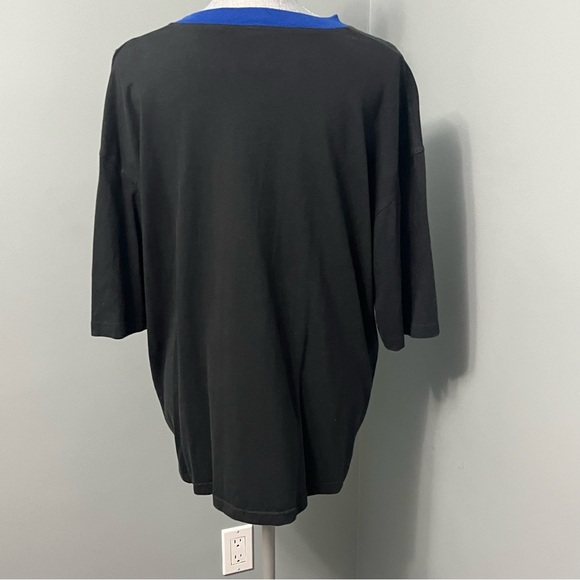 TOMMY HILFIGER vintage v-neck black short sleeve t-shirt size XL - Picture 7 of 13